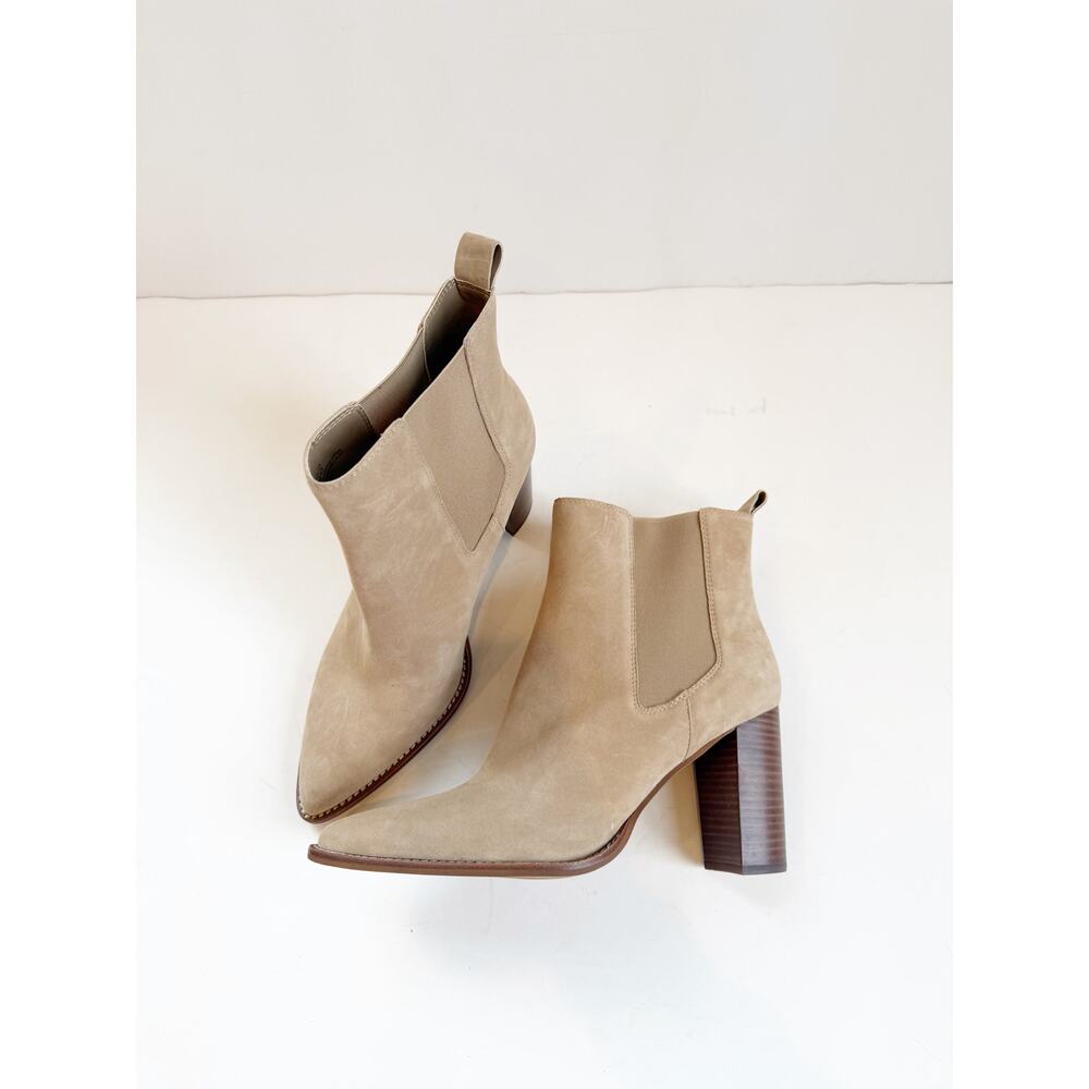 NWOB Vince Camuto Ellea Women's Boots Tan Suede Size 11